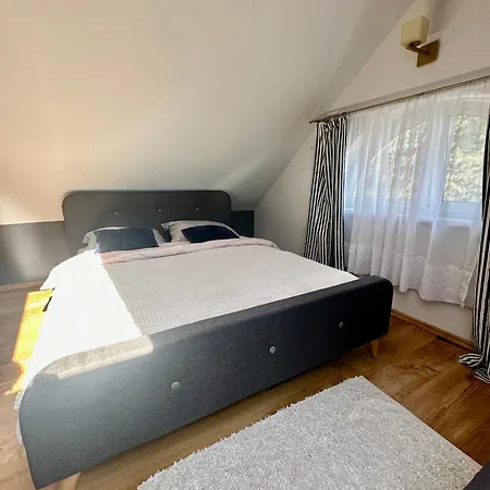 Jacuzzi W Cenie Pobytu -mazurski Zakatek, Wlasna Linia Brzegowa 펜션 오지시