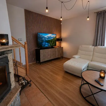 Mazurski Zakatek, Jacuzzi Wlasna Linia Brzegowa, Pomost Holiday home Orzysz