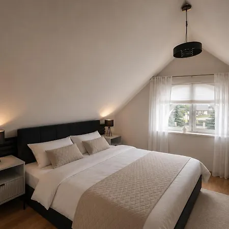 Mazurski Zakatek, Jacuzzi Wlasna Linia Brzegowa, Pomost * Orzysz